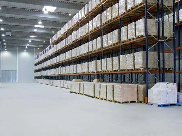 Palletized cold storage for warehouse management